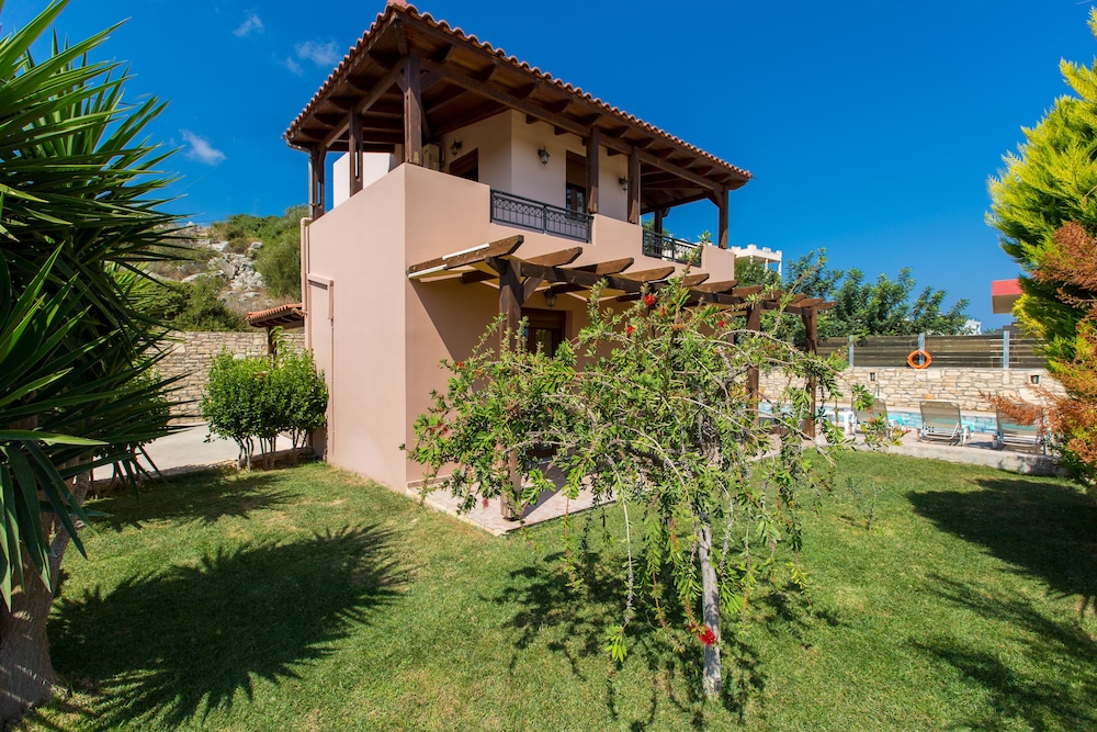 Villa Roumeli