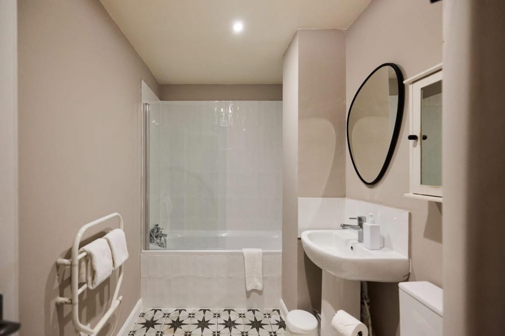 The Deptford Hideout - Lovely 1bdr Flat