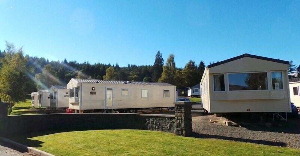 Moffat Manor Holiday Resort