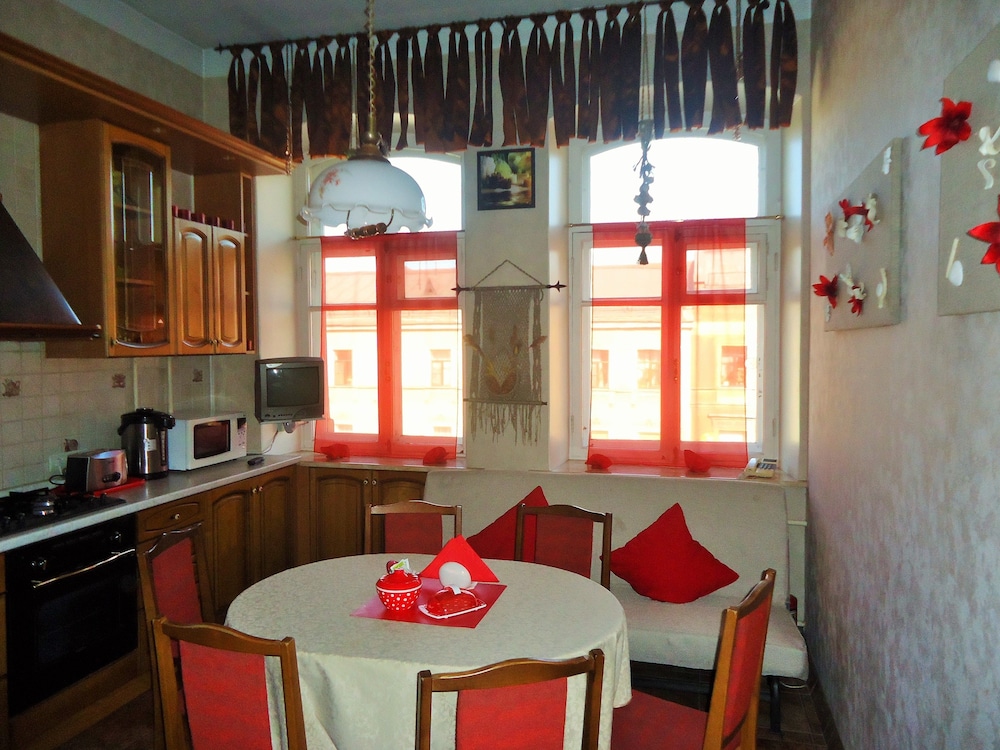 Adagio on Zhukovskogo