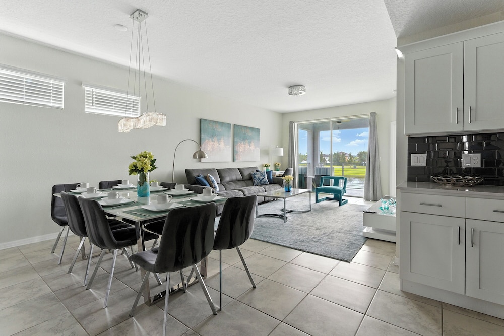 Storey Lake condos by UNE Homes