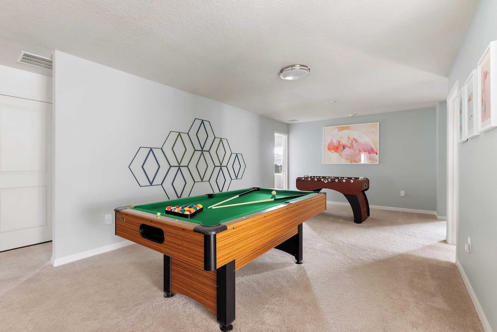 Sleeps 26! Resort Home w/ On-site Waterpark, Pool Flamingo Grove by Avantstay