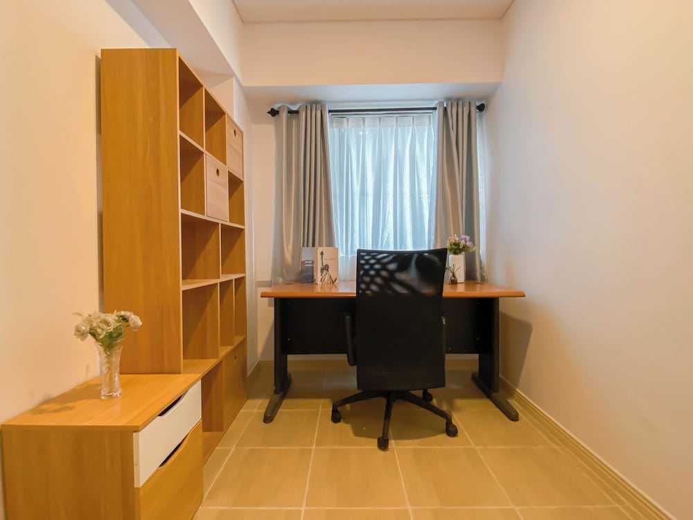 Enjoy Living 3BR at Meikarta Apartment