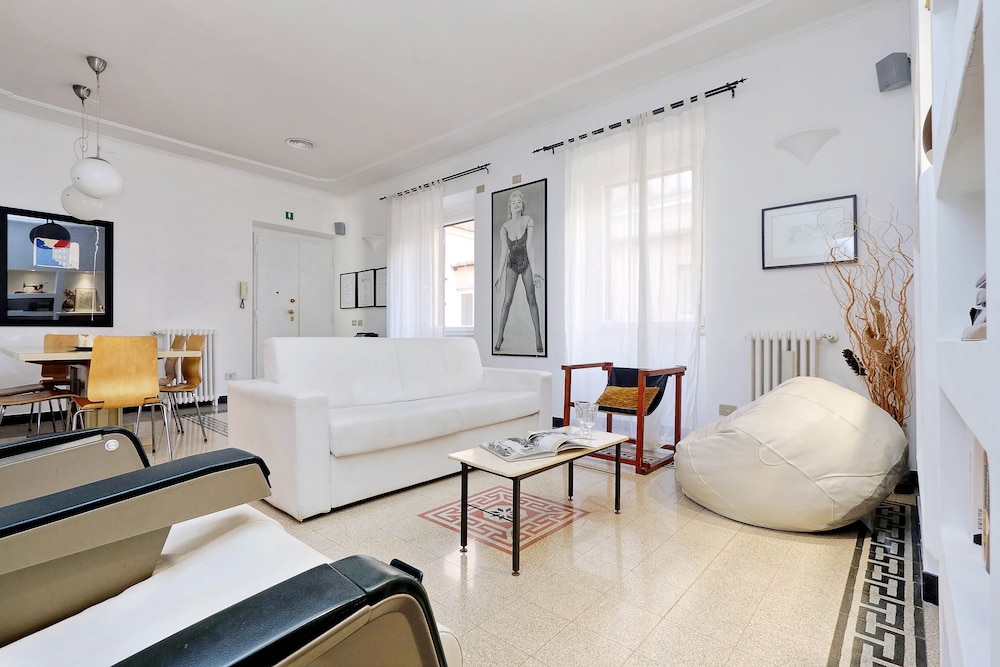 Clementina - WR Apartments