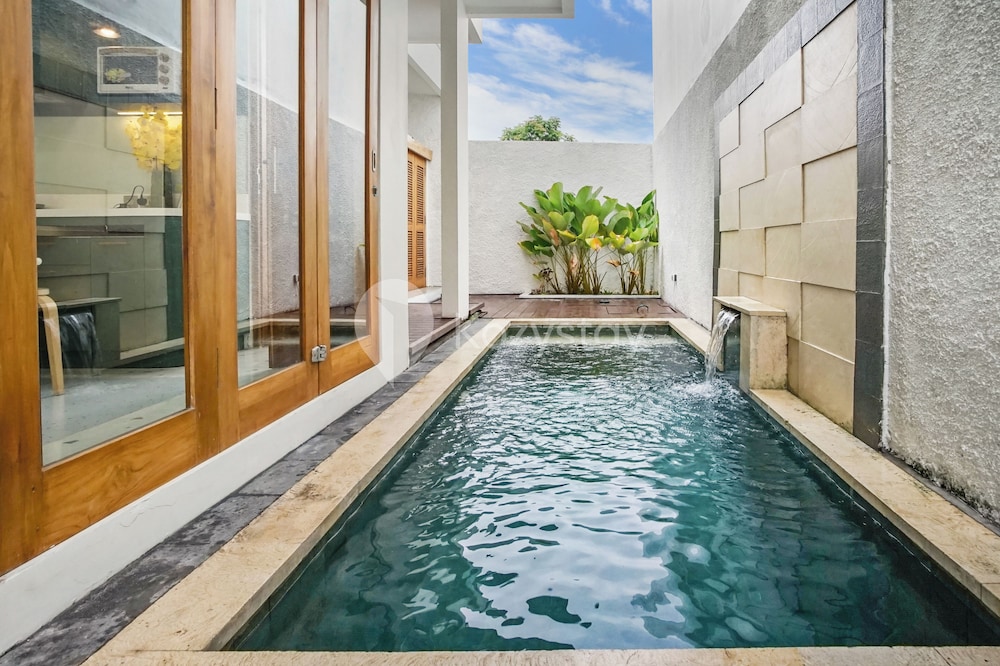 Calisee Villa by Kozystay - Denpasar