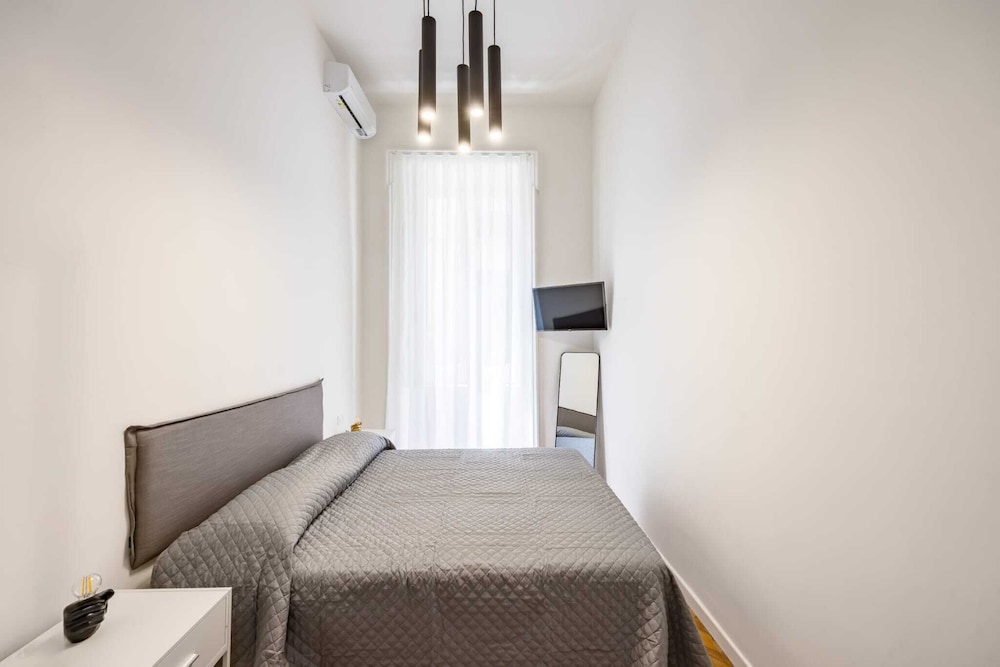 Thelos Apartment
