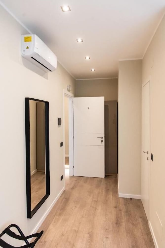 XXIV Domus Luxury Suites