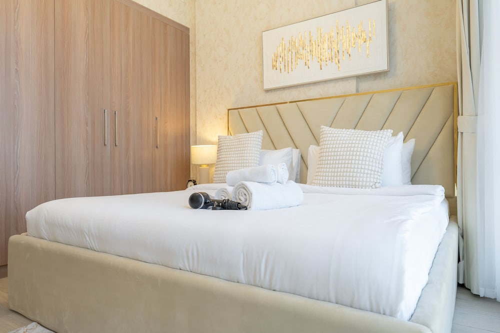 Eye-catching 1 Bedroom in Azizi Riviera
