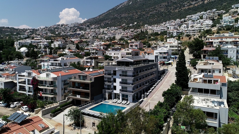 Mogons Exclusive Hotel - Image 117