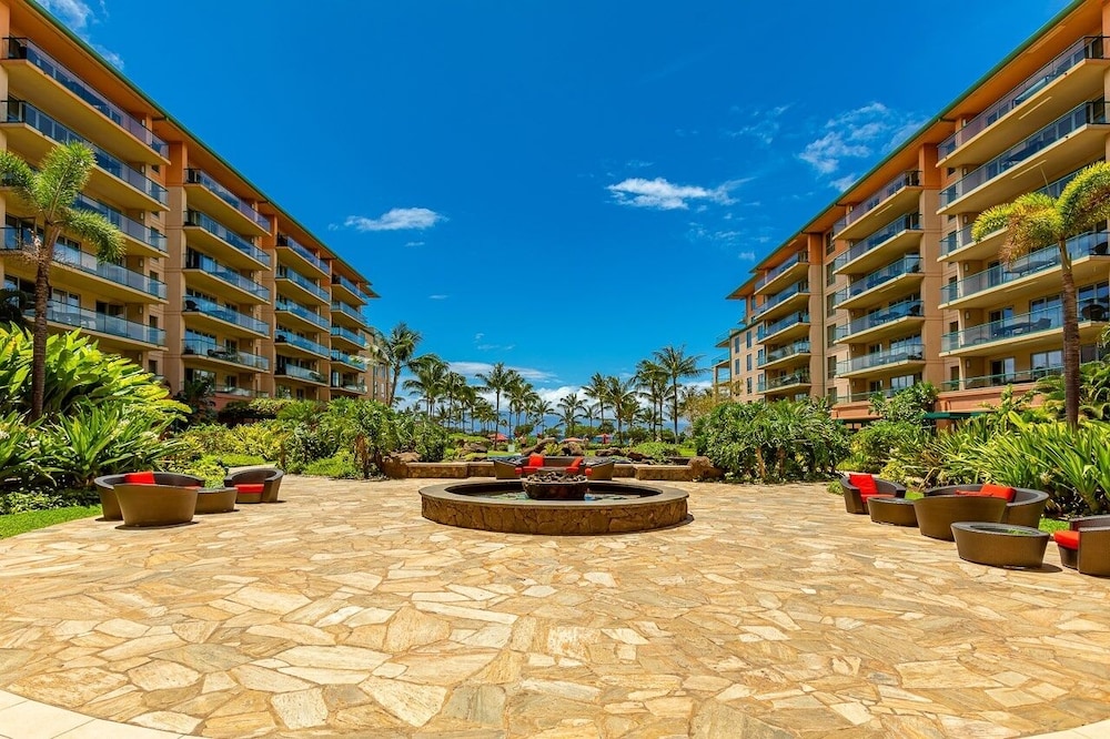 Honua Kai Hokulani by Coldwell Banker Island Vacations