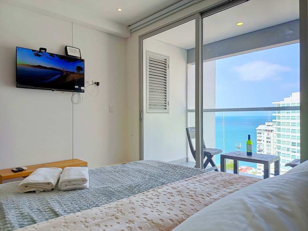 Apartasuites Ambar Roca - Rodadero