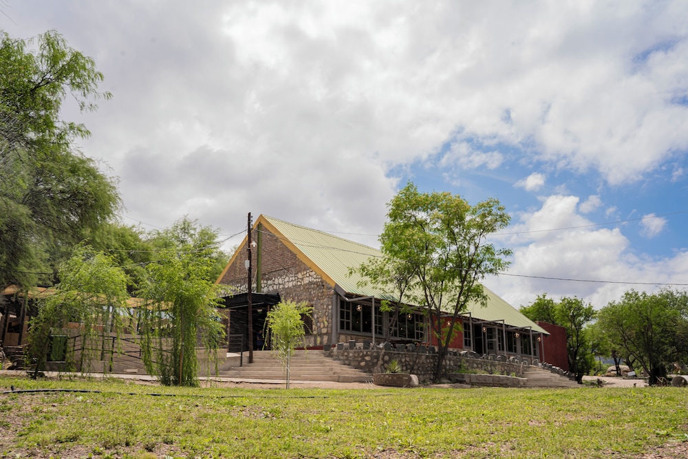 HUACO LODGE
