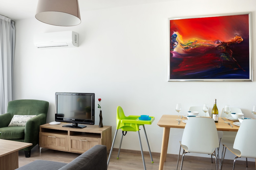 Limassol Vacations - Pebble Beach Holiday Apartments - Property Image 16