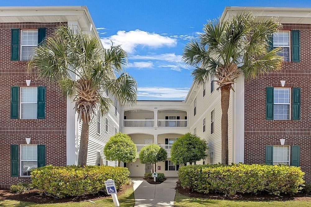 River Oaks 60n 2 Bedroom Condo
