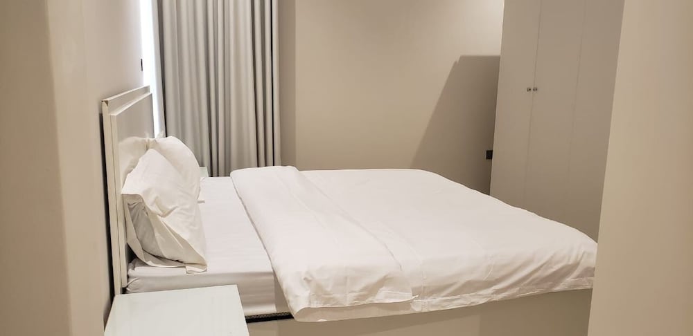 The quiet apartment at dammam corniche