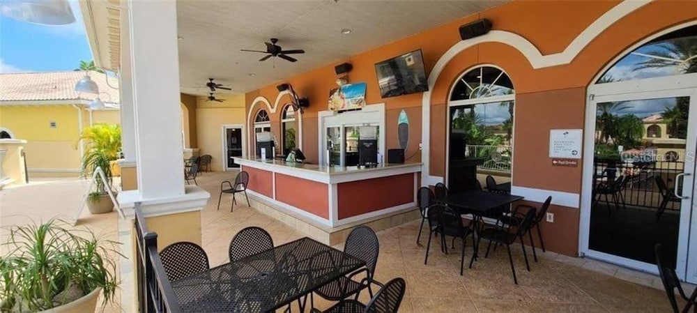 Regal Palms Swanky