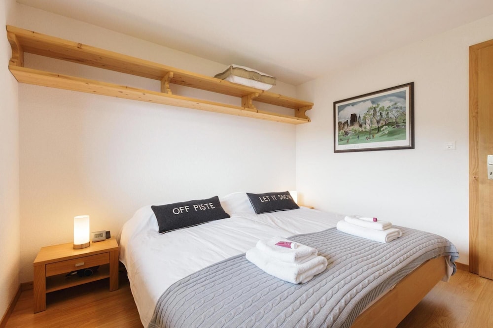 La Taniere - Cozy Chalet With Incredible Views and Parking