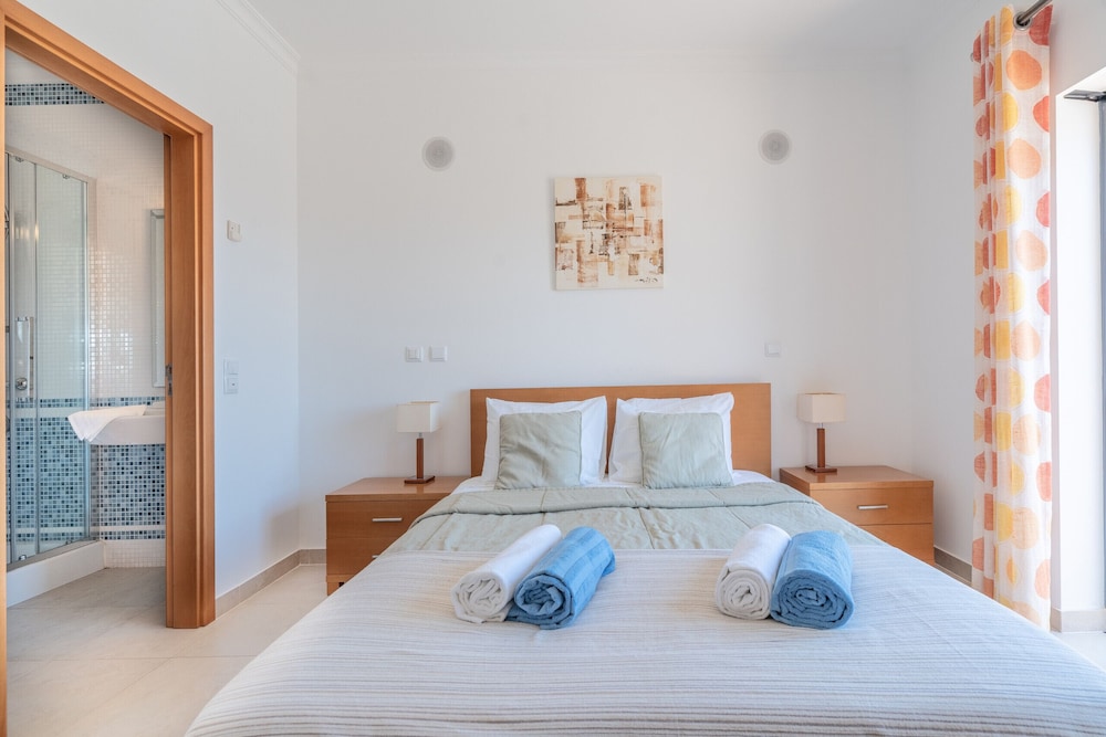 Lagos Ocean View 3 With Pool by Homing
