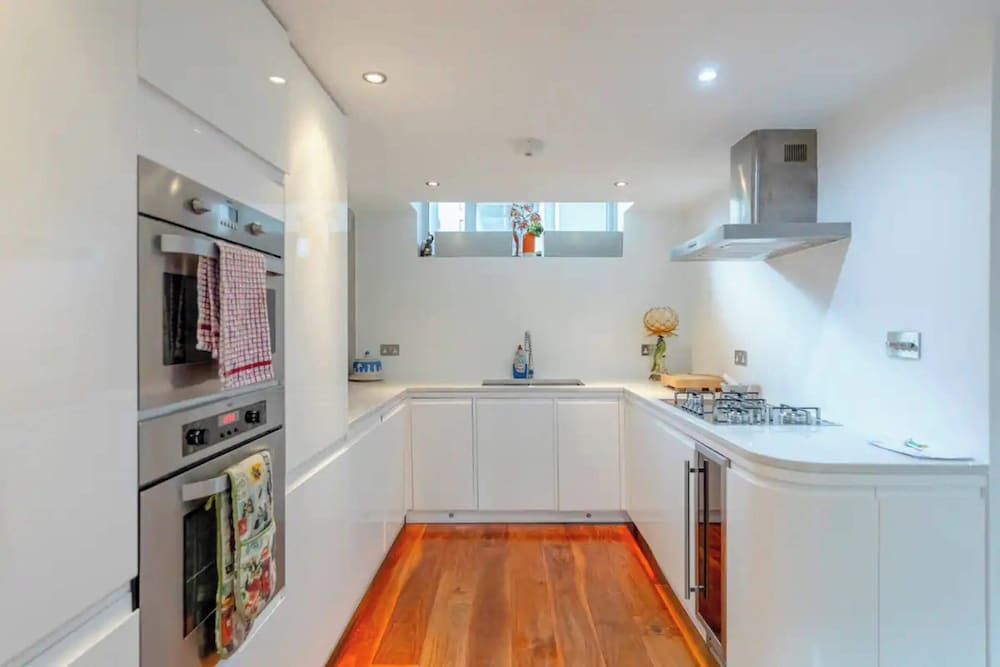 Incredible 2BD Loft by Regents Canal - Haggerston