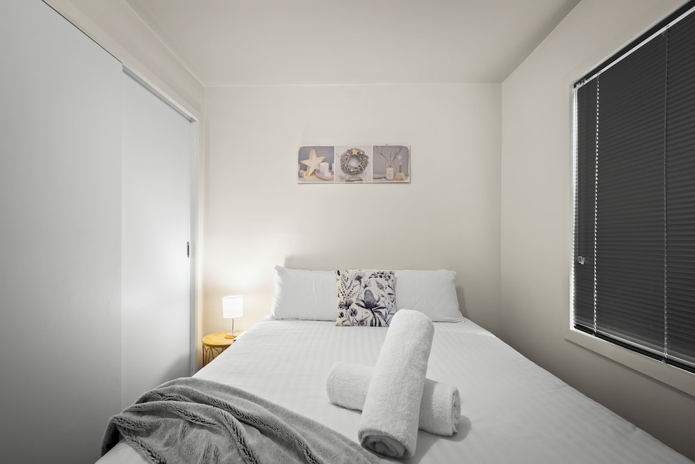 Tranquil Tranmere- City Views- 3 Bedroom