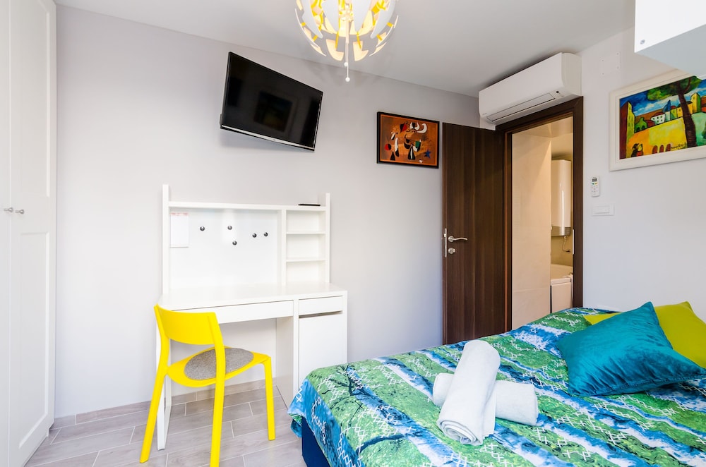 Apartment & Room Sunset Beach