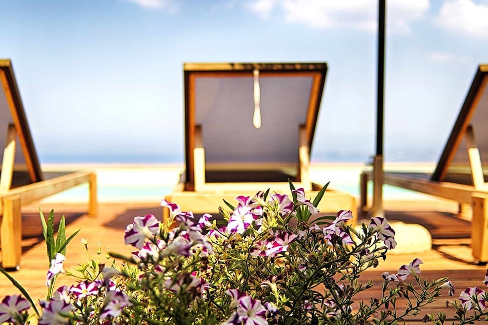 Euphoria Suites