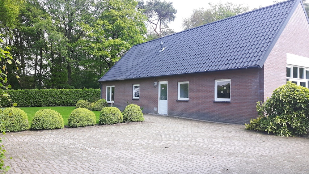 Kempen Comfort With Sauna & Tub
