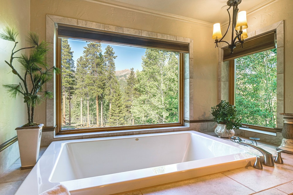 Steps to Ski Shuttle: Breckenridge Home w/ Hot Tub