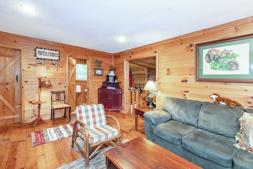 The Cabins at Seven Foxes