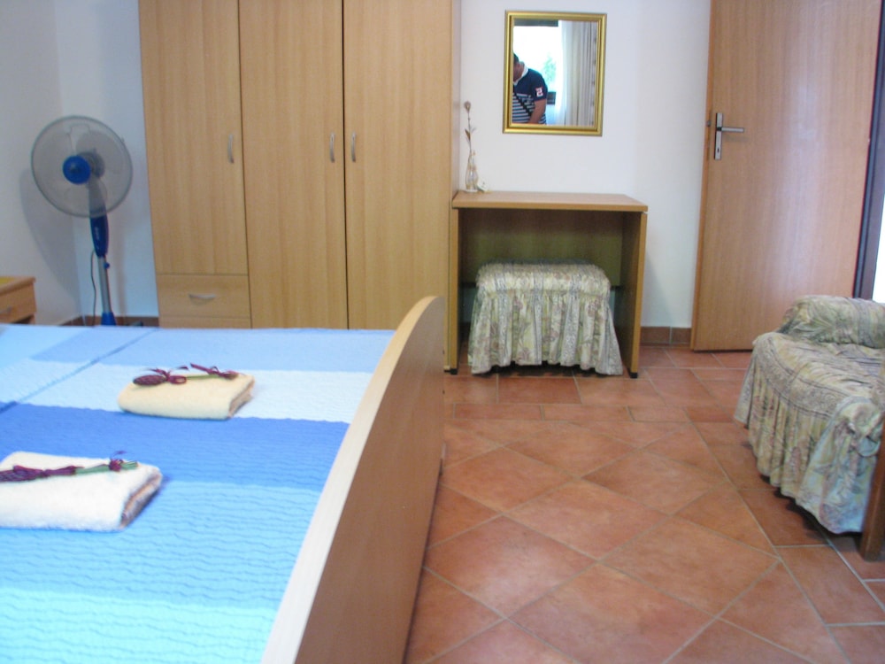 Photo 26