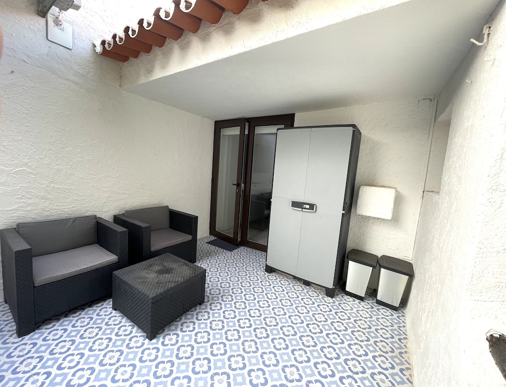 BnB Homes Fal sia Beach Cozy Apartment With Pool