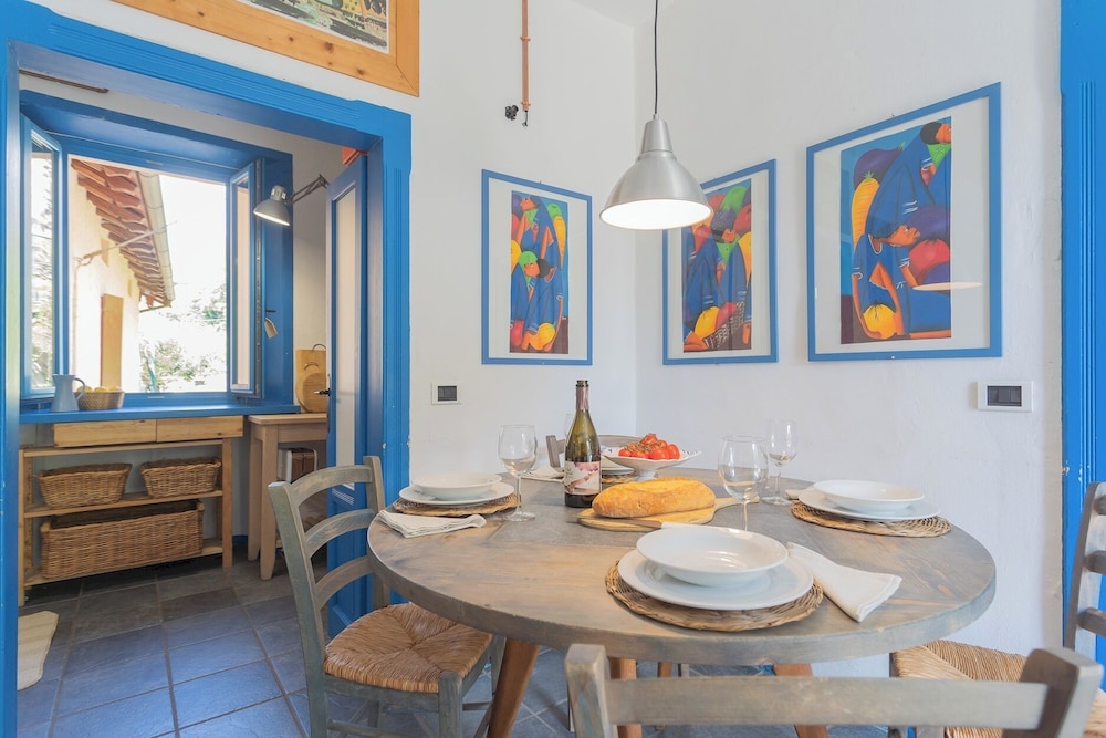 Deriva Apartment on Careno's Beach by Rent all Como