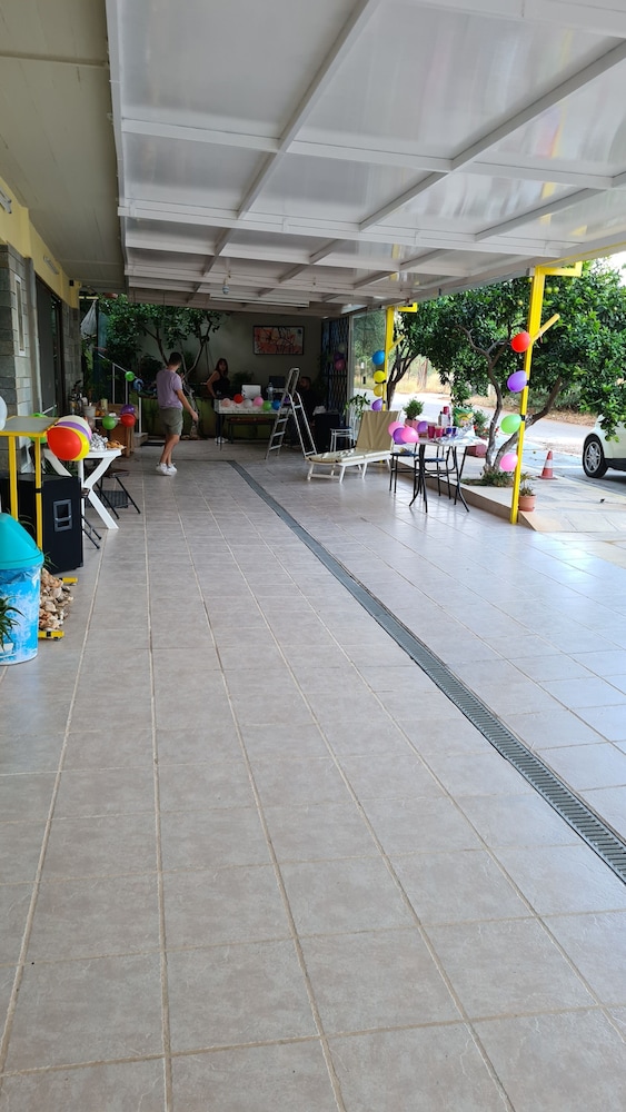 Photo 43