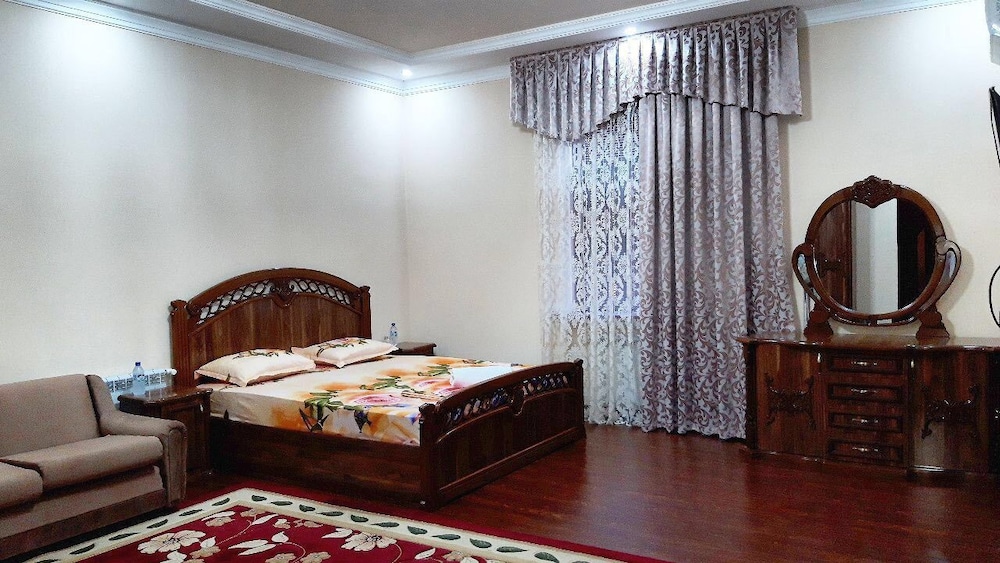 Sitorabonu-Guest House view 3