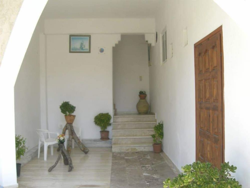 Photo 27