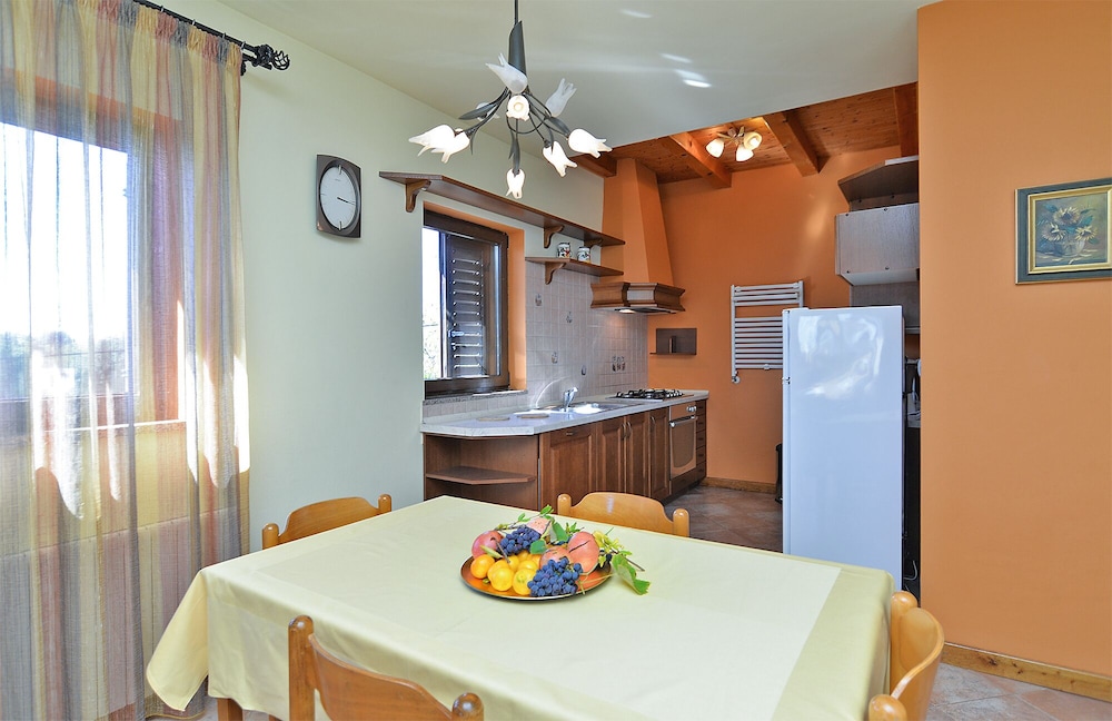 Apartments Pam 379
