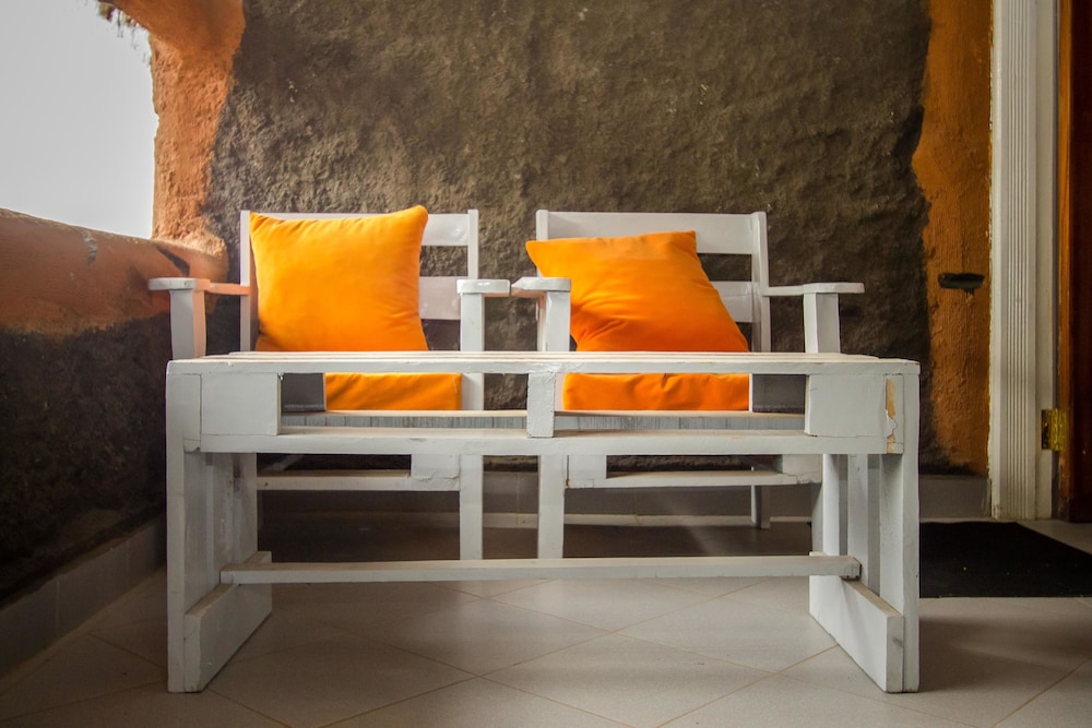 Dove Nest Lodge