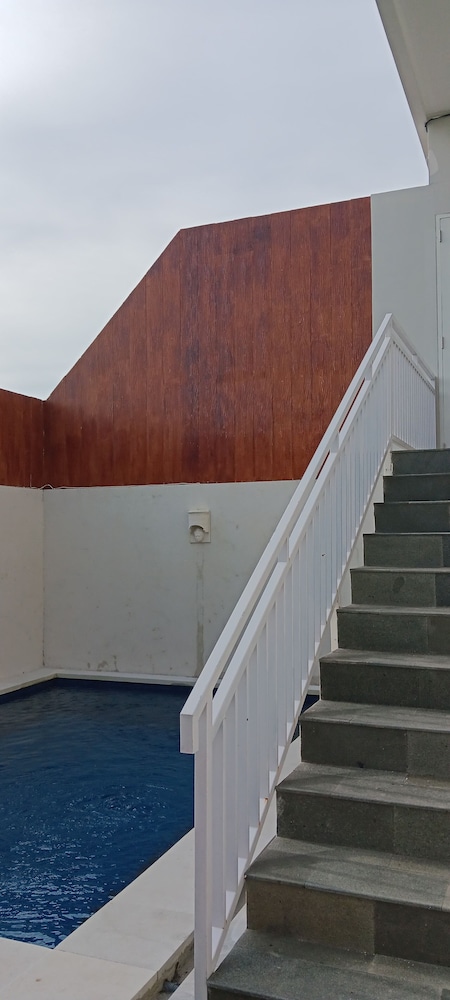 Sarining 2BR Villa with Pool