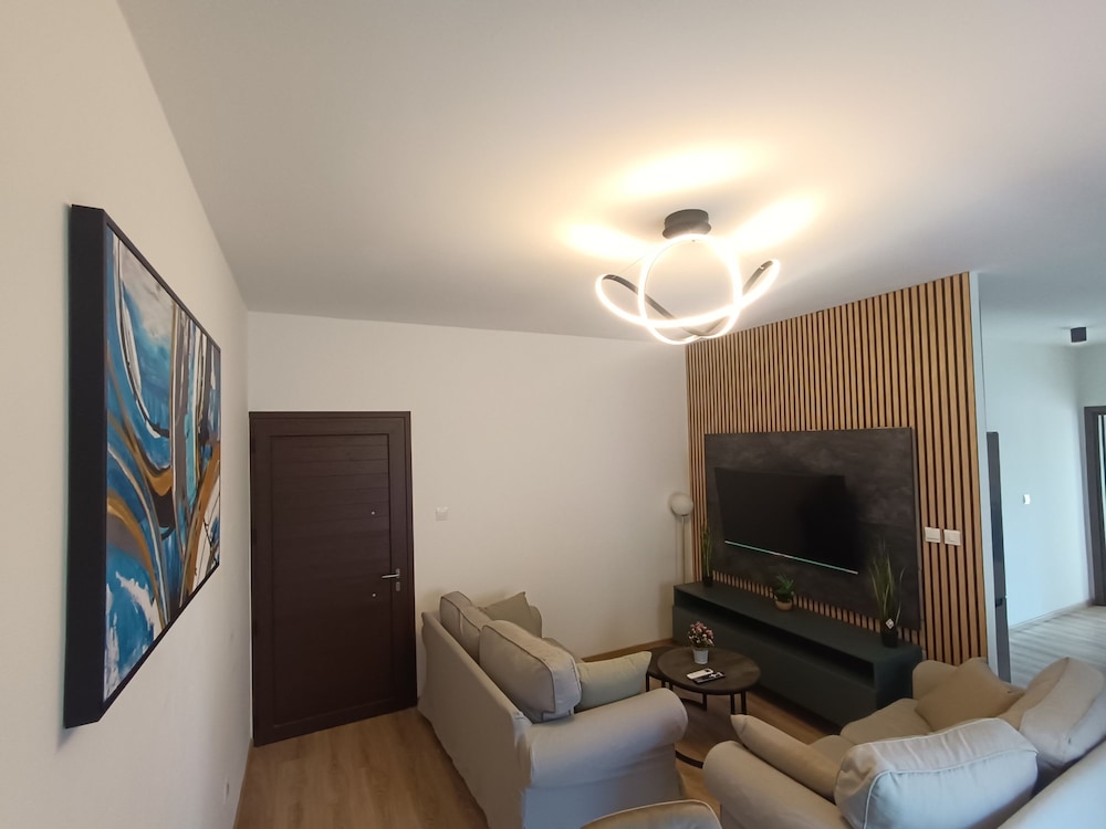 44 NIC - Stay Creative Art Suite by Marina