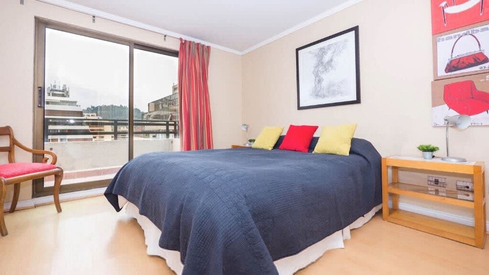 Carmencita St I Classic 1 Bedroom Apartment in El Golf