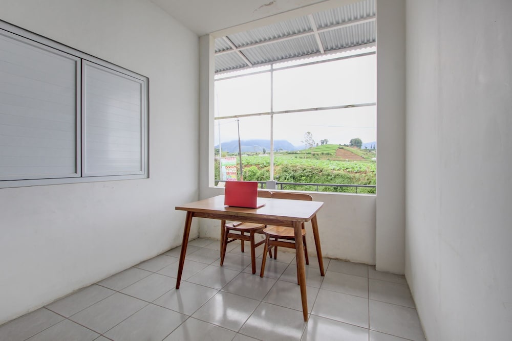 Capital O Sudirto Villa Dan Homestay Dieng