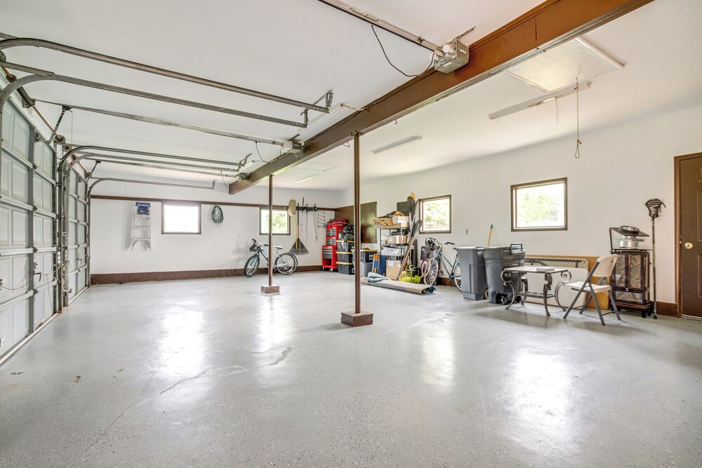 On-site Boat Dock: Queenstown Home w/ Pool & Yard!