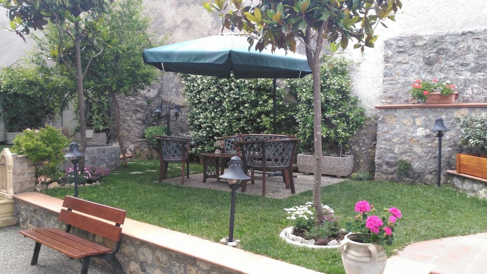 Photo 46