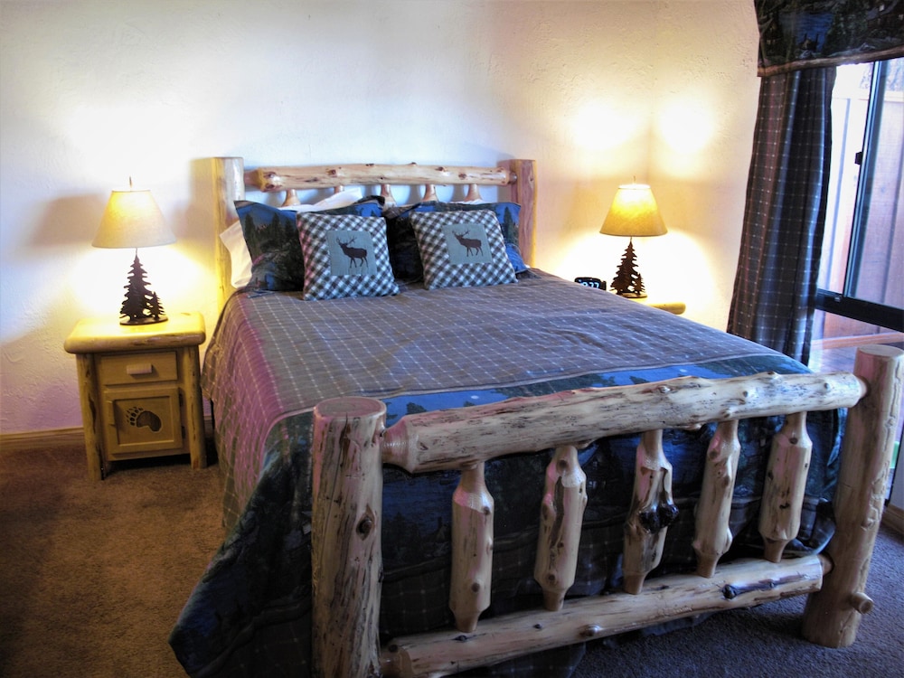 Snow Summit Townhouse Rentals & Sales