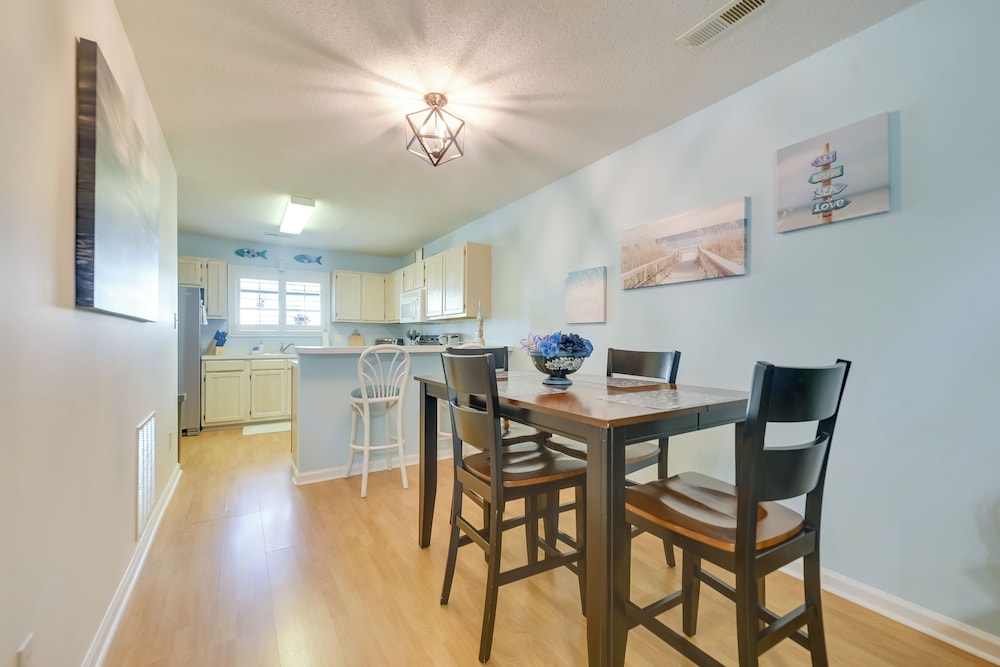 Golf Getaway w/ Pool Access: Little River Home!