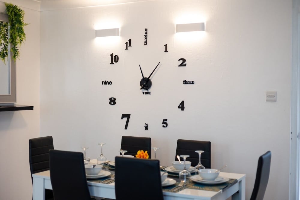 6 Guests - Pet Friendly - 10min Leeds City Centre
