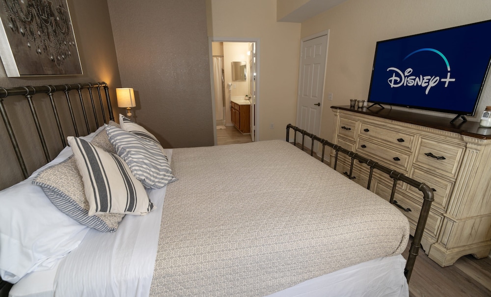 Apartment Minutes From Disney