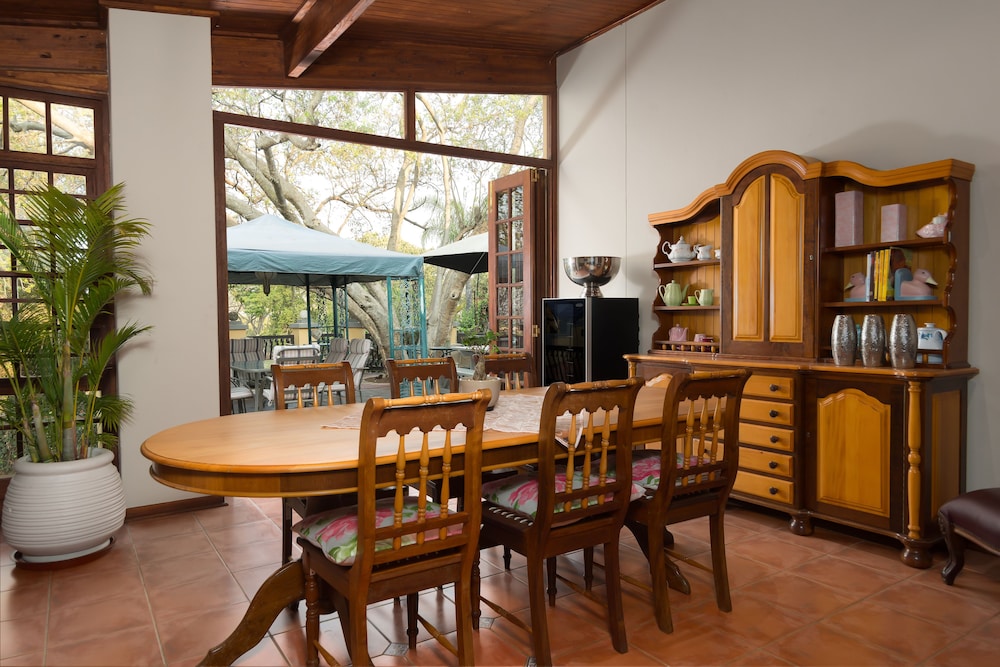 Bohemian Guesthouse & Bohemian Wellness & Spa