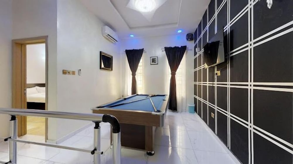 Carter's Luxury Apartment