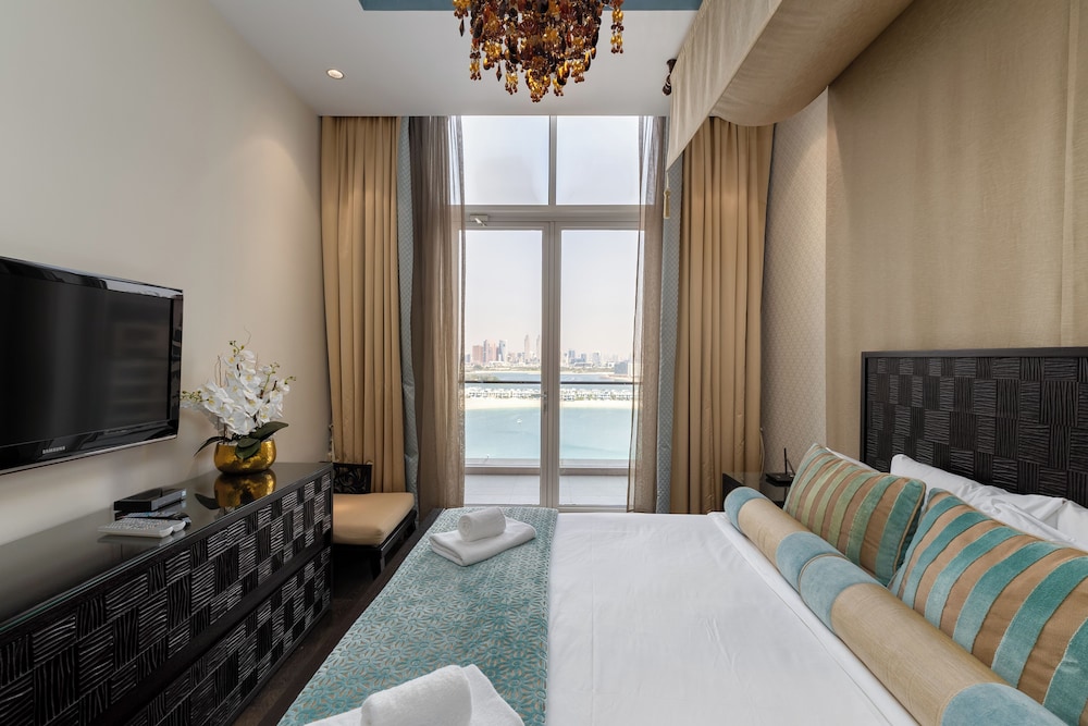 Tiara Residences - Mint Stay